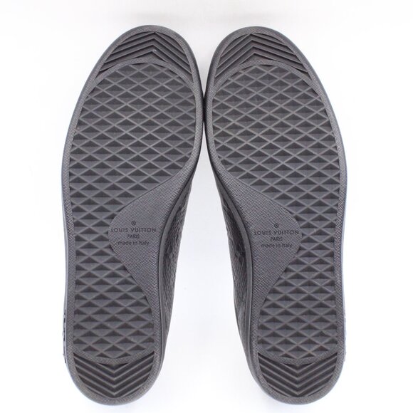 NWOB Louis Vuitton Luxembourg Monogram Embossed Leather Sneakers in Black US 9.5 - Picture 7 of 16